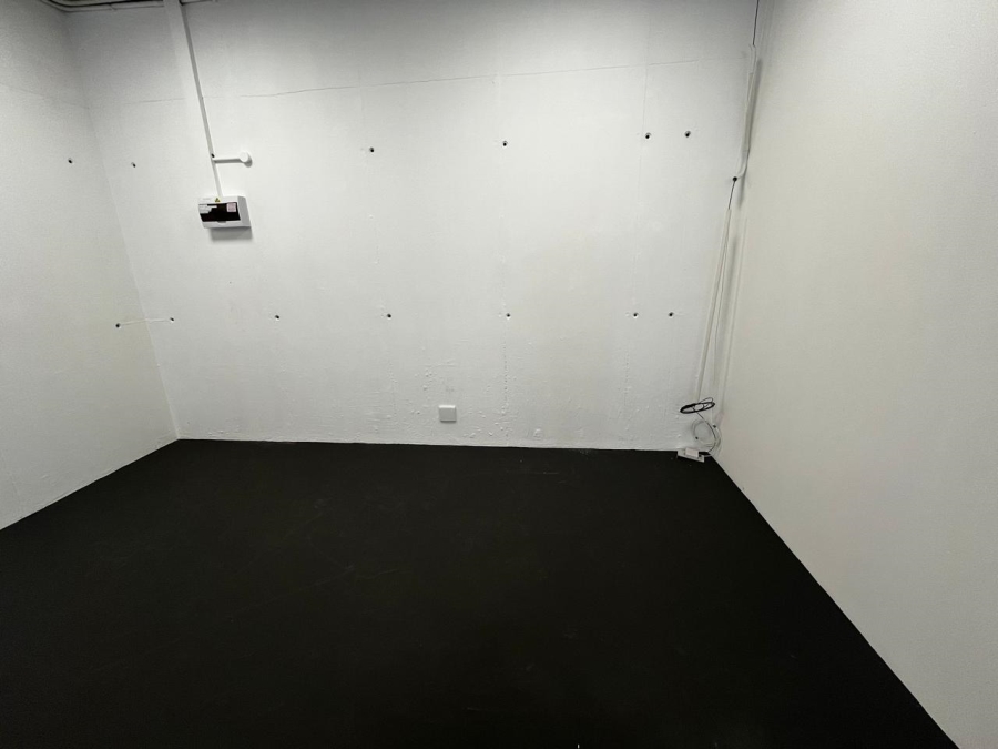 To Let commercial Property for Rent in Bo Oakdale Western Cape